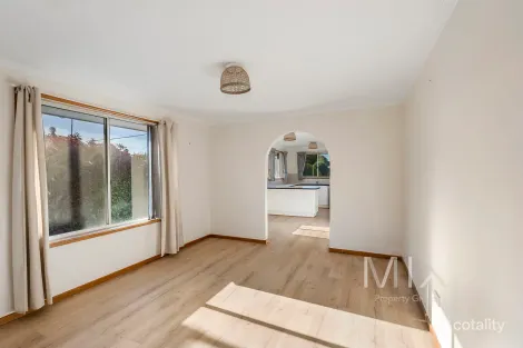 Property photo of 1/27 Andrew Street Brighton TAS 7030
