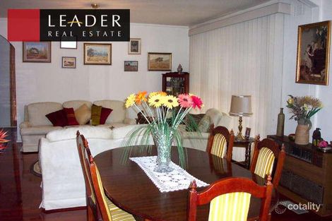 Property photo of 9 Blyth Place Curtin ACT 2605