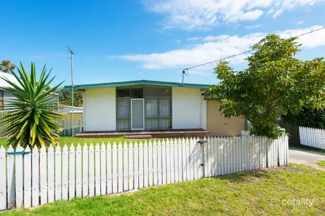 Property photo of 16 Robin Street Lakes Entrance VIC 3909