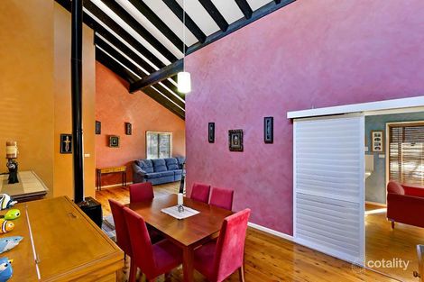Property photo of 9 Haigh Close Berkeley Vale NSW 2261