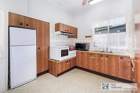 Property photo of 13 Oramzi Road Girraween NSW 2145