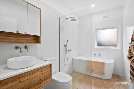 Property photo of 5 Maple Crescent Bell Park VIC 3215