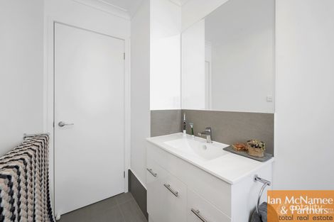 Property photo of 1/11 Bungendore Road Queanbeyan East NSW 2620
