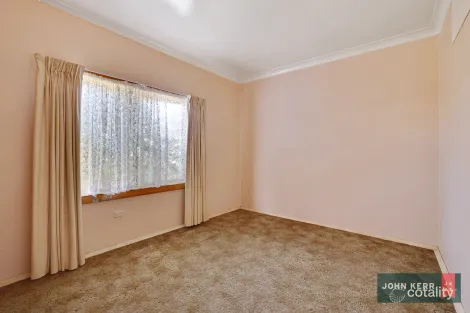 Property photo of 4 Short Street Moe VIC 3825