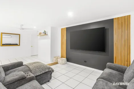 Property photo of 8 Baeckea Place Taroomball QLD 4703