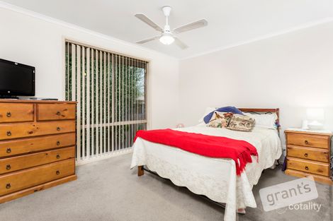 Property photo of 1/6 Hawker Gardens Berwick VIC 3806