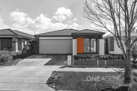 10 Flora Gr, Kurunjang, VIC 3337