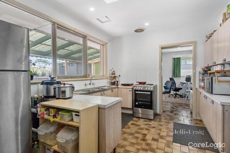 Property photo of 61 Townsend Street Glen Waverley VIC 3150
