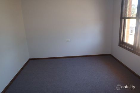 Property photo of 32 Armstrong Crescent Dubbo NSW 2830