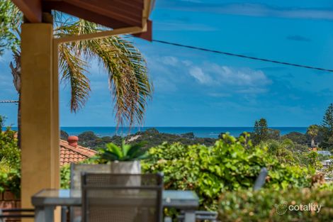 Property photo of 4 Empen Way Hillarys WA 6025