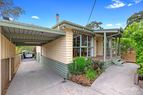 Property photo of 7 Weymar Crescent Wandin North VIC 3139