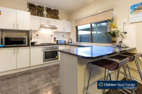 Property photo of 15 Calais Circuit Cranbourne West VIC 3977