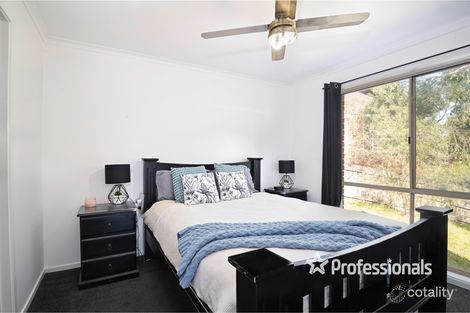 Property photo of 32 Eileen Grove Woori Yallock VIC 3139