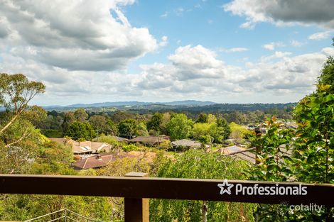 Property photo of 32 Eileen Grove Woori Yallock VIC 3139