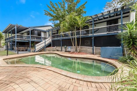 Property photo of 15 Surrey Court Helensvale QLD 4212