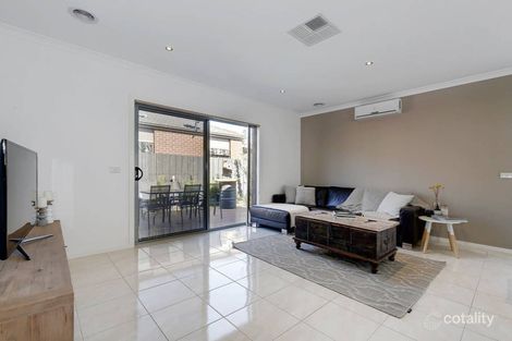 Property photo of 16 Morgan Crescent Werribee VIC 3030