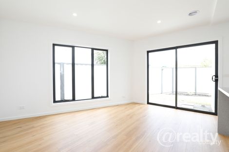 Property photo of 2/2 Oleander Street Doveton VIC 3177