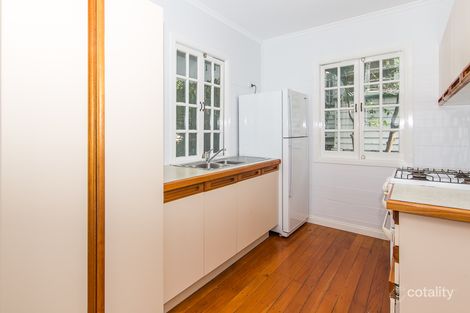 Property photo of 114 Rawlins Street Kangaroo Point QLD 4169