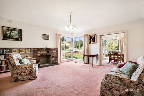 Property photo of 9 Ernst Street Doncaster VIC 3108