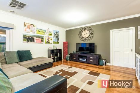Property photo of 94 Windermere Boulevard Pakenham VIC 3810