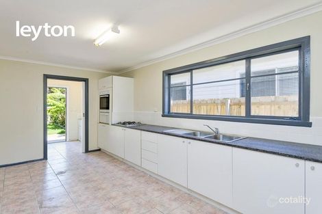 Property photo of 34 Lee Avenue Springvale VIC 3171