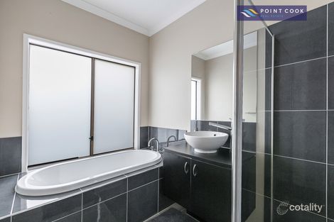 Property photo of 27 Surrey Grove Point Cook VIC 3030