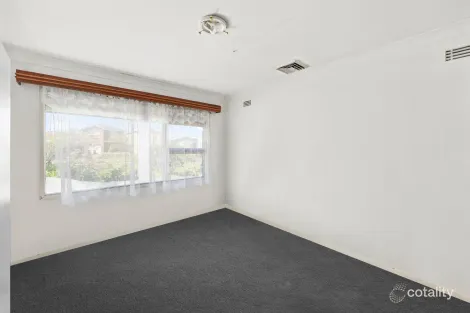 Property photo of 297 Newbridge Road Chipping Norton NSW 2170