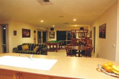 Property photo of 20 Tara Close Rowville VIC 3178