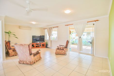 Property photo of 2 Dennis Court Avoca QLD 4670