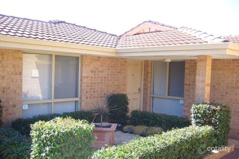 2/15 Boulton St, Dianella, WA 6059
