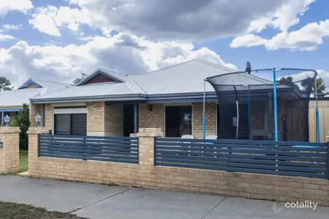 Property photo of 82 Pinegrove Drive Ellenbrook WA 6069