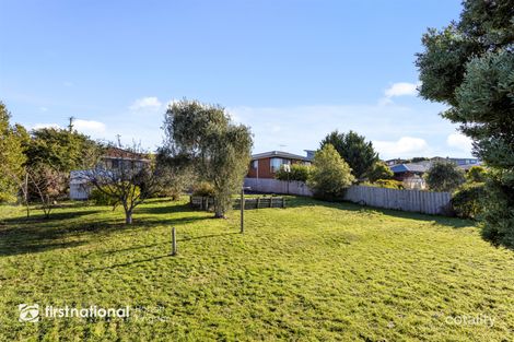 Property photo of 8 Crescent Drive Margate TAS 7054