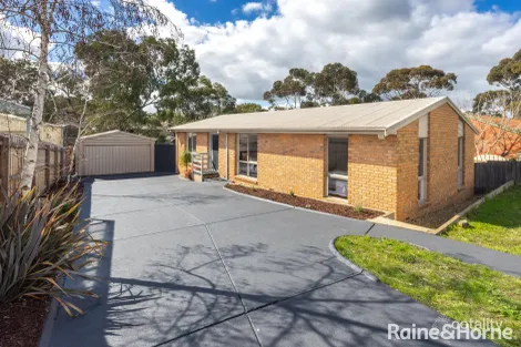 86 MELBA AVE, SUNBURY, VIC 3429