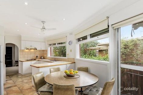 Property photo of 5 Warren Street Doncaster VIC 3108