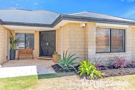Property photo of 2 Writtle Street Butler WA 6036