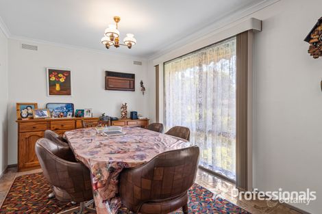 Property photo of 11 Levendale Avenue Mooroolbark VIC 3138