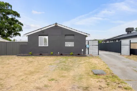 22 Clovertree St, Maddington, WA 6109