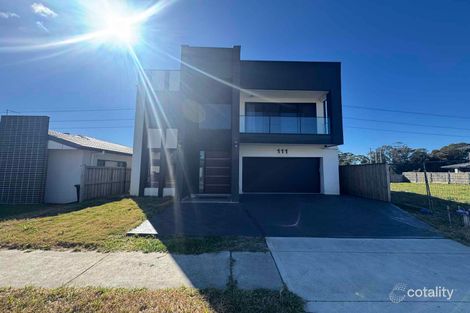 111 Rosedale Cct, Carnes Hill, NSW 2171