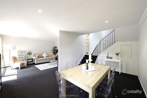 Property photo of 91 Barnet Close Phillip ACT 2606