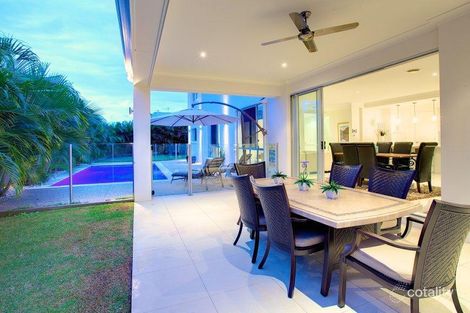 Property photo of 16 Yorston Place Ormiston QLD 4160