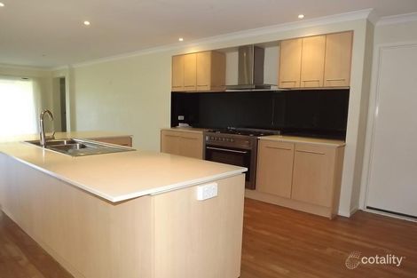 Property photo of 11 Ben Dalley Drive Helensvale QLD 4212