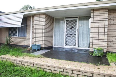 Property photo of 4 Marlow Way Thornlie WA 6108