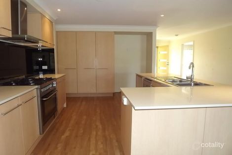 Property photo of 11 Ben Dalley Drive Helensvale QLD 4212