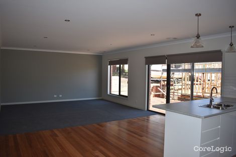 Property photo of 2 Banksia Court Beaufort VIC 3373