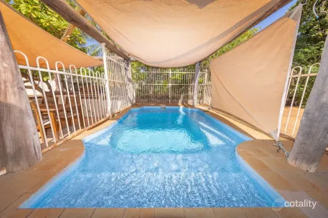 Property photo of 18 Bruce Way Point Samson WA 6720