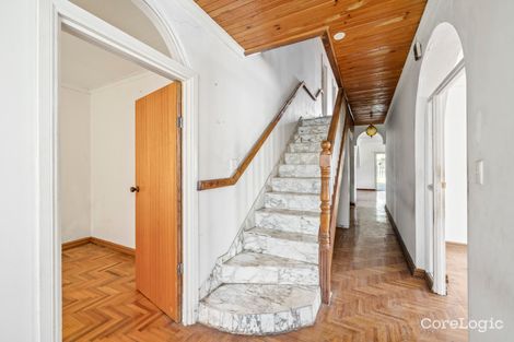 Property photo of 1 Vine Grove Carnegie VIC 3163