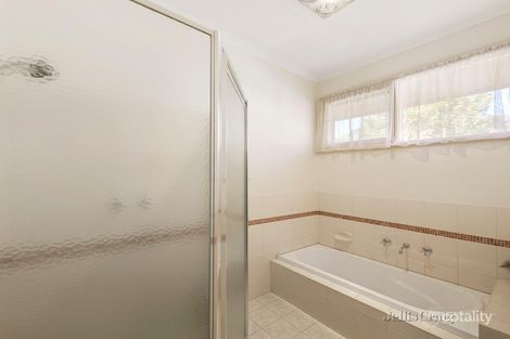 Property photo of 133 Marianne Way Mount Waverley VIC 3149
