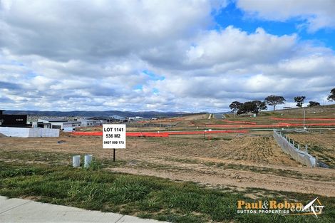 Property photo of 41 Briand Crescent Googong NSW 2620