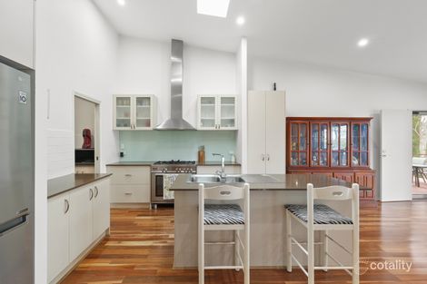 Property photo of 28 Valleyview Drive Mount Nathan QLD 4211