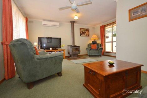 Property photo of 6 Moira Court Sebastopol VIC 3356